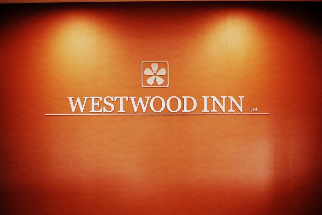Westwood Inn By Oyo Gonzales Tx Екстер'єр фото